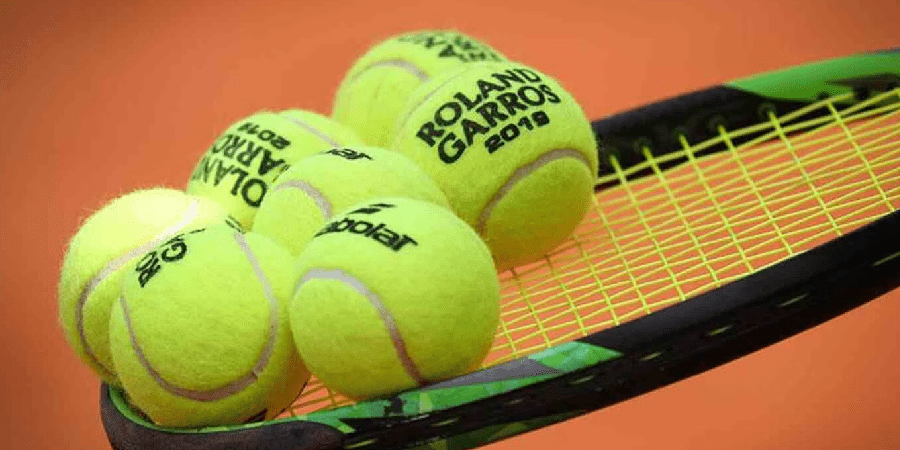 Dutch tennis coach Max Wenders is given a 12-year suspension by the ITIA for match-fixing.